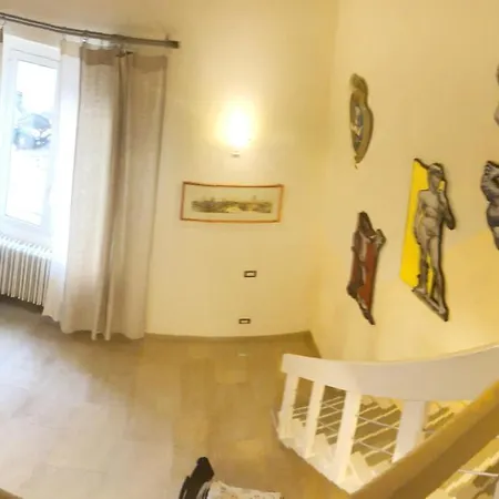 דירה A Casa Di Olga